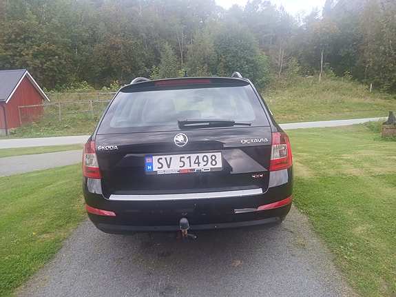 Skoda Octavia 5 of 10