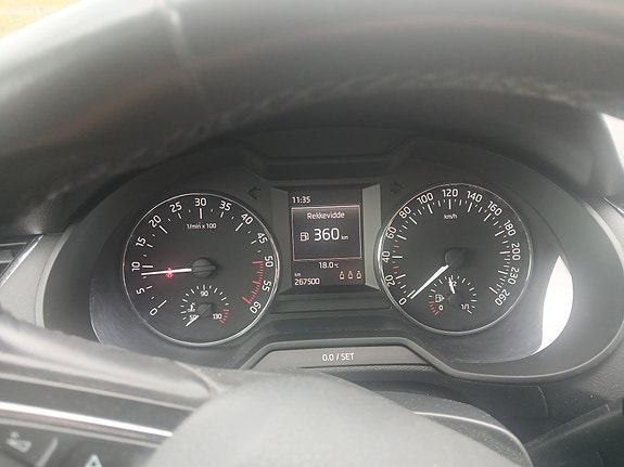 Skoda Octavia 8 of 10