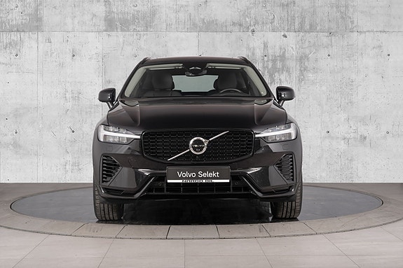 Volvo XC60 4 of 30