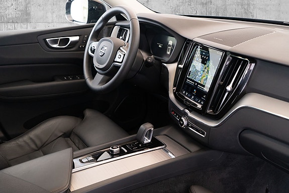 Volvo XC60 29 of 30