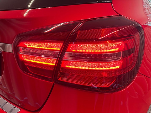 Mercedes-Benz gla 8 of 22
