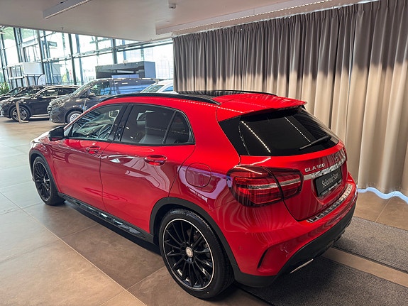 Mercedes-Benz gla 4 of 22