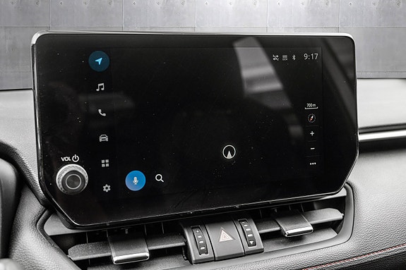 Toyota RAV4 Plug-in Hybrid 19 of 25