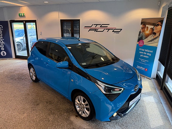Toyota Aygo 3 of 12
