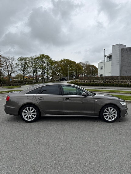 Audi A6 6 of 15