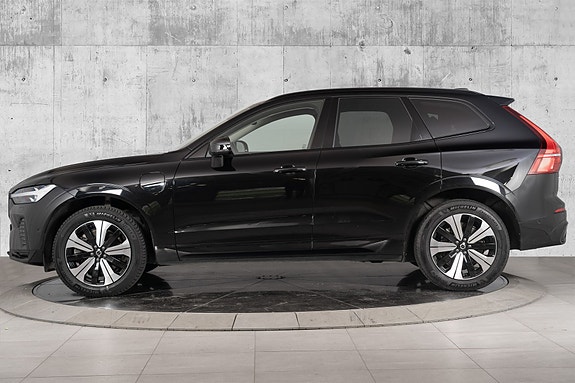 Volvo XC60 10 of 30