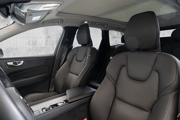 Volvo XC60 21 of 30