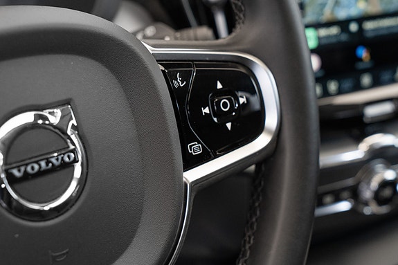 Volvo XC60 24 of 30