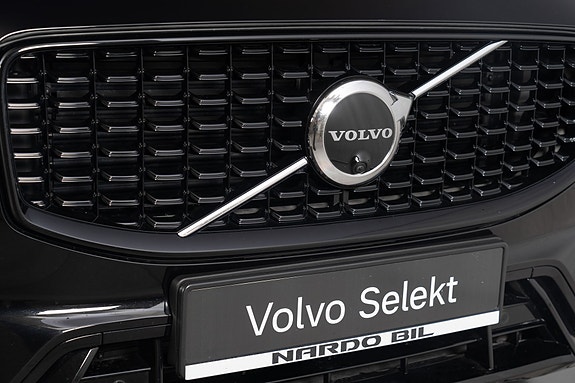 Volvo XC60 4 of 30