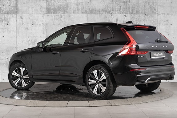 Volvo XC60 11 of 30