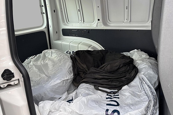 Volkswagen Caddy 16 of 22