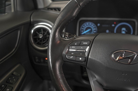 Hyundai Kona 18 of 22