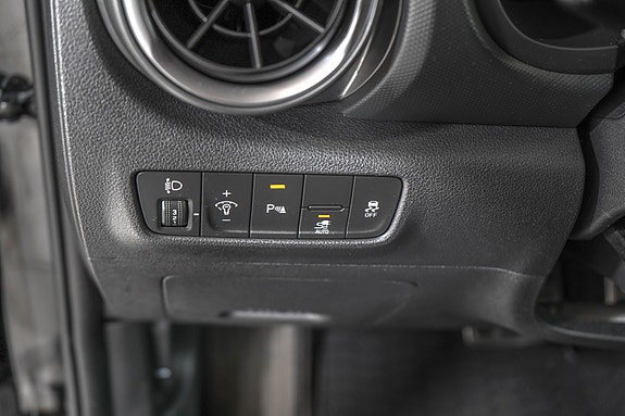 Hyundai Kona 10 of 22