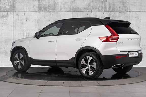 Volvo XC40 16 of 30