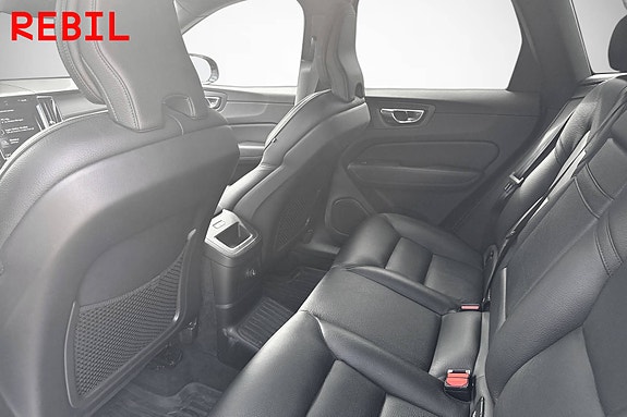 Volvo XC60 10 of 21
