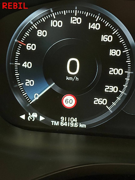 Volvo XC60 17 of 21