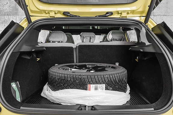 Volvo EX30 23 of 30
