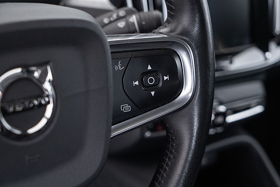 Volvo XC40 20 of 30