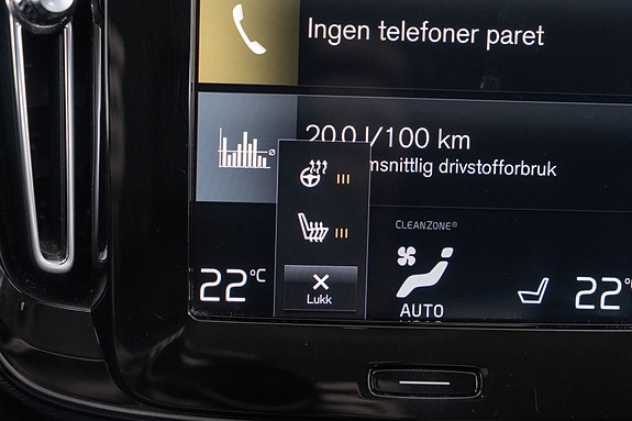 Volvo XC40 25 of 30