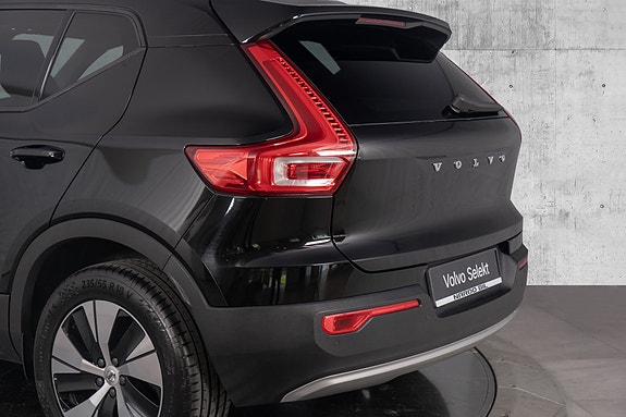 Volvo XC40 9 of 30