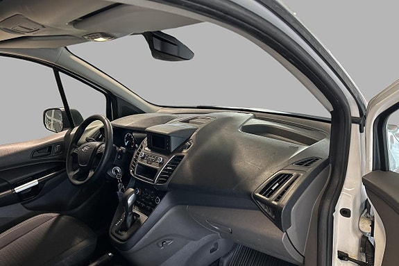 Ford Transit Connect 15 of 26