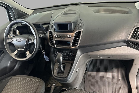 Ford Transit Connect 16 of 26