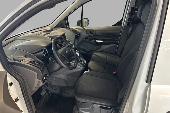Ford Transit Connect 9 of 26