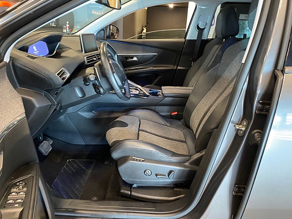 Peugeot 5008 7 of 21