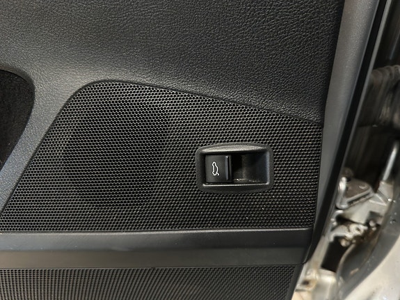 Volkswagen Passat 26 of 26