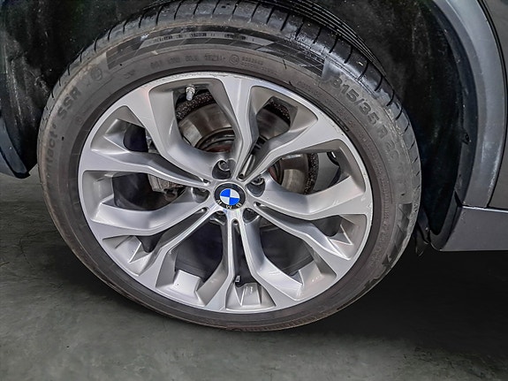 BMW X5 25 of 29