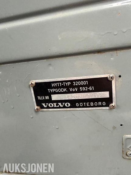 Volvo F 83-30b 25 of 29