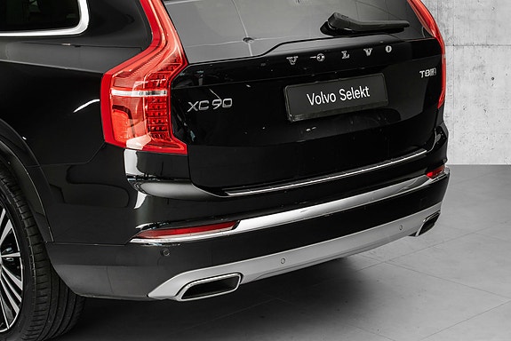Volvo XC90 6 of 30