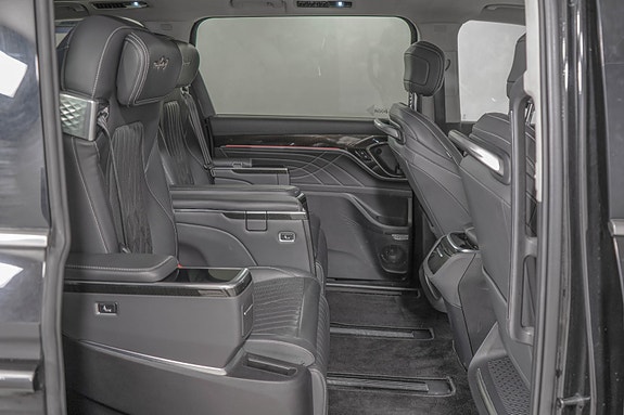 Maxus MIFA 9 12 of 30