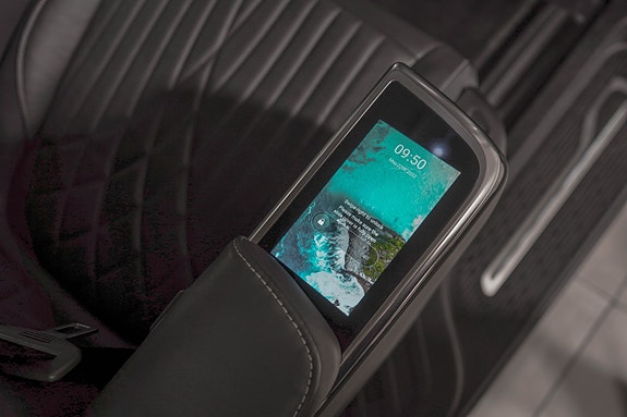 Maxus MIFA 9 18 of 30