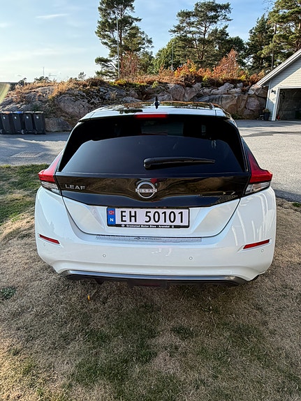 Nissan Leaf 4 of 19