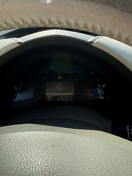 Nissan Leaf 14 of 17
