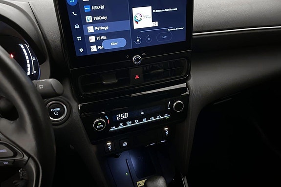 Toyota Yaris Cross 13 of 20