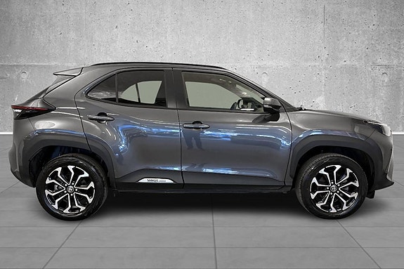 Toyota Yaris Cross 6 of 20