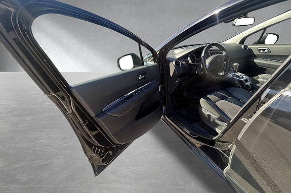 Peugeot 5008 10 of 30