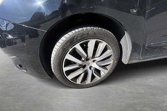 Peugeot 5008 24 of 30