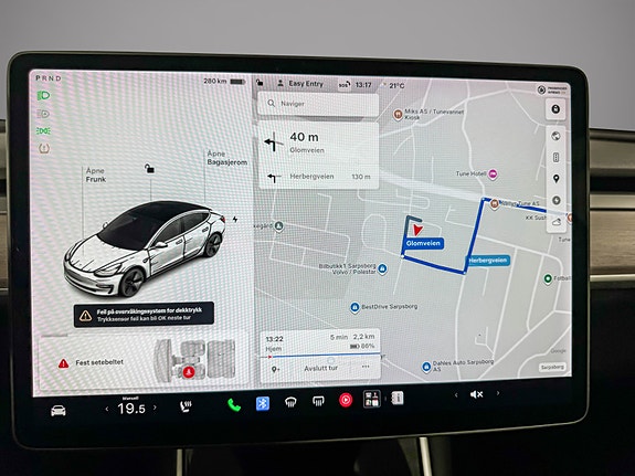 Tesla Model 3 12 of 24