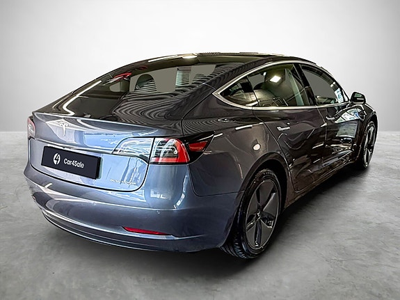 Tesla Model 3 5 of 24