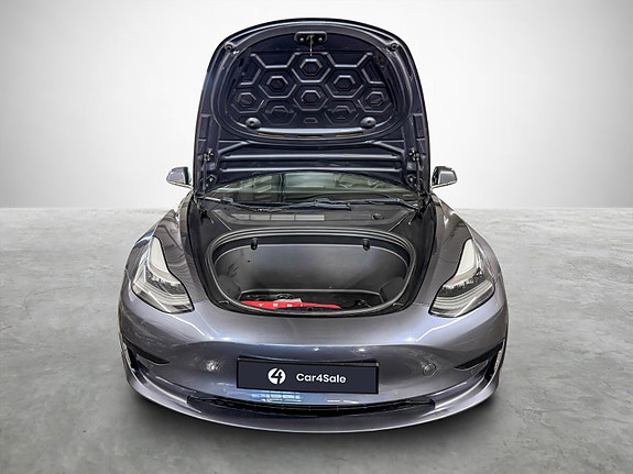 Tesla Model 3 18 of 24