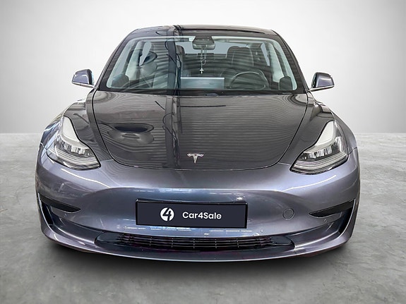 Tesla Model 3 8 of 24