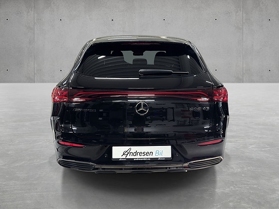 Mercedes-Benz EQE SUV 7 of 22