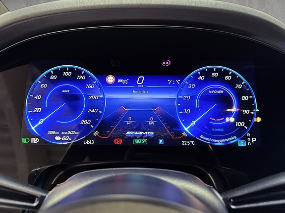 Mercedes-Benz EQE SUV 19 of 22