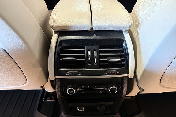 BMW X5 15 of 30