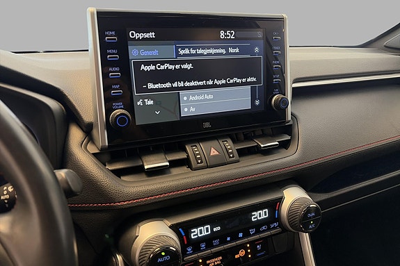 Toyota RAV4 Plug-in Hybrid 23 of 28