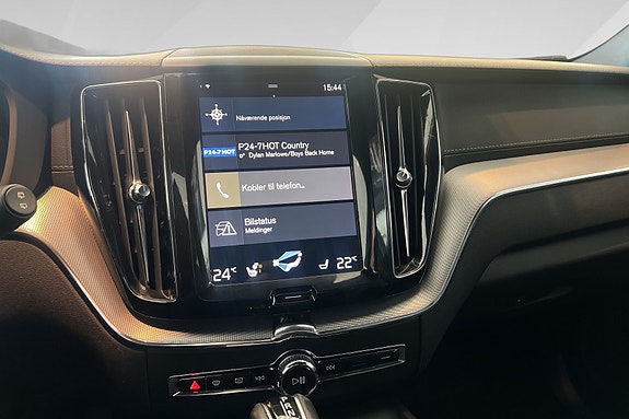 Volvo XC60 14 of 18