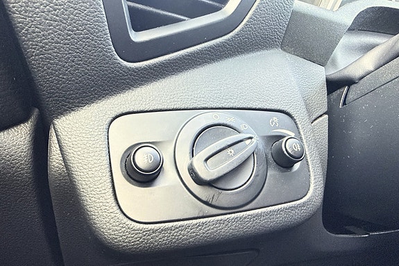 Ford Kuga 29 of 30